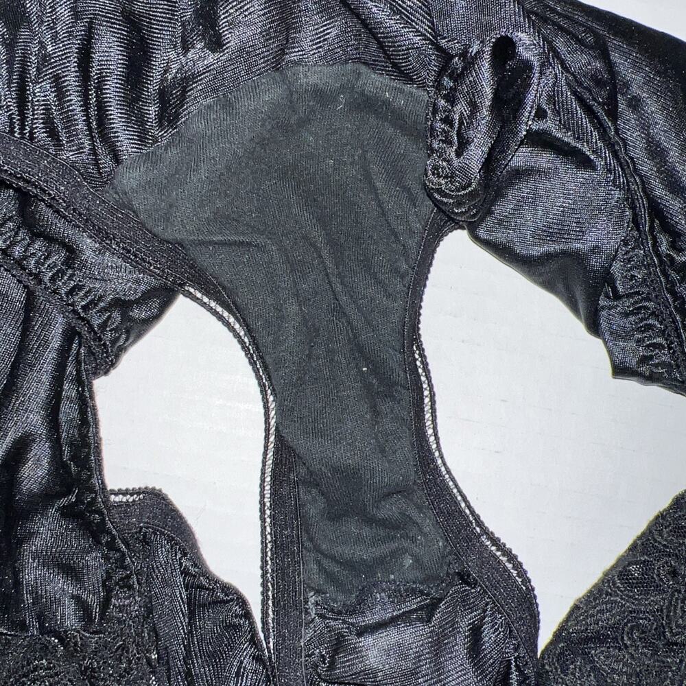 VINTAGE WACOAL 84202 Black LACE TRIM BRIEFS PANTIES SZ L LIQUID SATIN - Picture 14 of 16